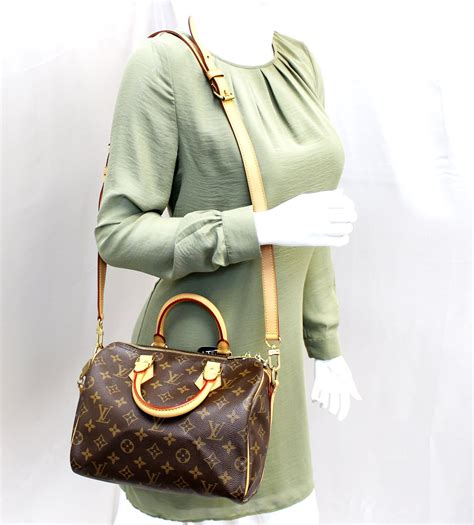 lv bandouliere 30 price|louis vuitton speedy 25.